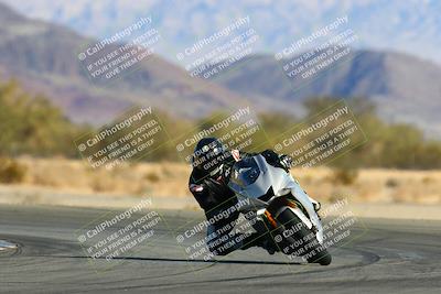 media/Jan-09-2022-SoCal Trackdays (Sun) [[2b1fec8404]]/Turn 14 (10am)/